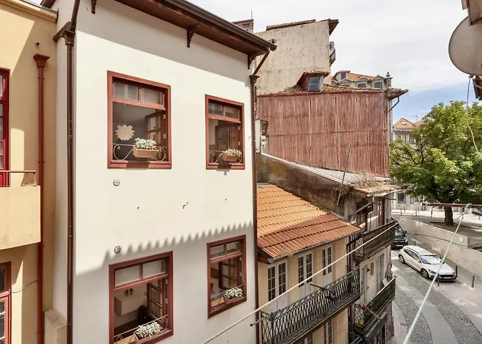 迪思 - 波尔图圣保罗公寓 *